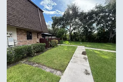 2542 NW 99th Ave, Coral Springs, FL 33065 - Photo 1