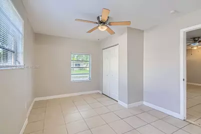 7740 Shalimar St, Miramar, FL 33023 - Photo 7