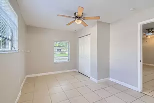 7740 Shalimar St, Miramar, FL 33023 - Photo 7