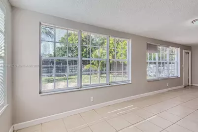 7740 Shalimar St, Miramar, FL 33023 - Photo 17