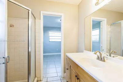 7804 Meridian St, Miramar, FL 33023 - Photo 5