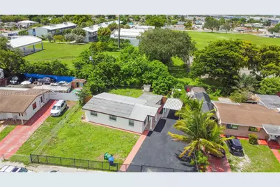 8330 NW 33rd Ave, Miami, FL 33147 - Photo 25