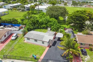 8330 NW 33rd Ave, Miami, FL 33147 - Photo 25