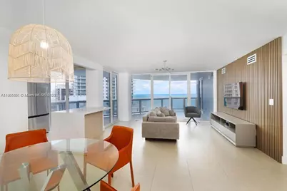 6301 Collins Ave #1608, Miami Beach, FL 33141 - Photo 3