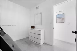 315 NW 106th St, Miami, FL 33150 - Photo 27