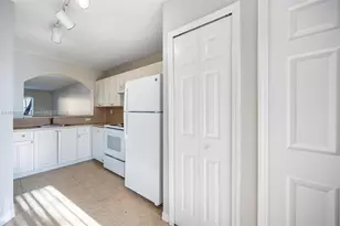 930 NE 33rd Terrace, Homestead, FL 33033 - Photo 5