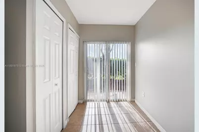 930 NE 33rd Ter #102, Homestead, FL 33033 - Photo 9