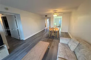 13700 SW 11th St, Pembroke Pines, FL 33027 - Photo 3