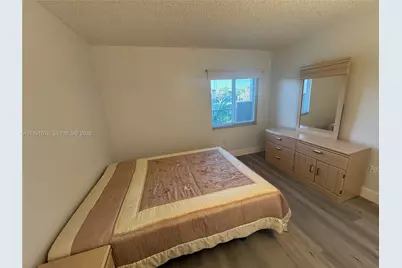 13700 SW 11th St #309A, Pembroke Pines, FL 33027 - Photo 9