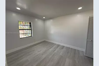 4534 NW 195th St, Miami Gardens, FL 33055 - Photo 15