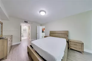 1200 Brickell Bay Dr, Miami, FL 33131 - Photo 11