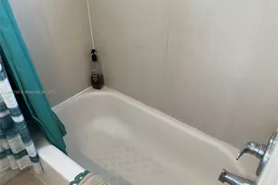 335 Ocean Dr, Miami Beach, FL 33139 - Photo 15