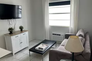 335 Ocean Dr, Miami Beach, FL 33139 - Photo 3