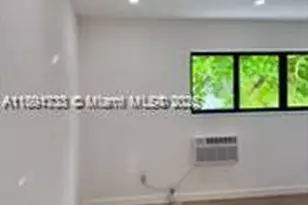 7535 NE 2nd Ct, Miami, FL 33138 - Photo 29