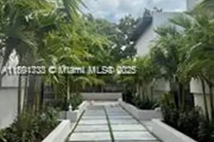 7535 NE 2nd Ct, Miami, FL 33138 - Photo 33