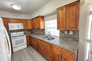 3611 NW 194th Terrace, Miami Gardens, FL 33056 - Photo 7