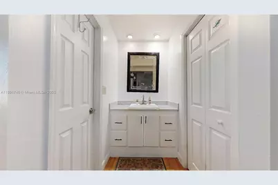 5010 SW 111th Ave, Miami, FL 33165 - Photo 25