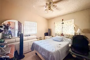 3201 NW 83rd St, Miami, FL 33147 - Photo 11