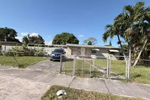 3201 NW 83rd St, Miami, FL 33147 - Photo 3