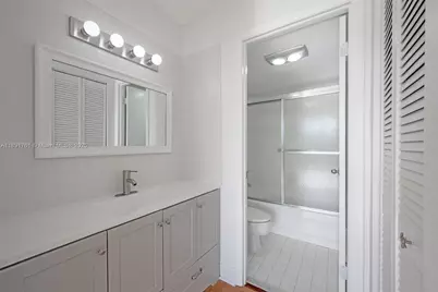 1300 NE Miami Gardens Dr #820E, Miami, FL 33179 - Photo 19