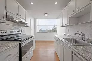 1300 NE Miami Gardens Dr, Miami, FL 33179 - Photo 11