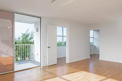 1300 NE Miami Gardens Dr #820E, Miami, FL 33179 - Photo 5