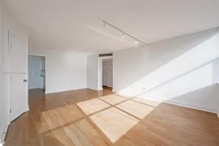 1300 NE Miami Gardens Dr, Miami, FL 33179 - Photo 3