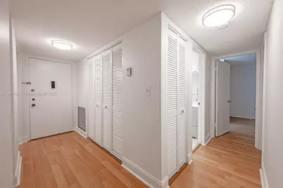 1300 NE Miami Gardens Dr #820E, Miami, FL 33179 - Photo 13