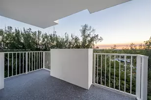 1300 NE Miami Gardens Dr, Miami, FL 33179 - Photo 21