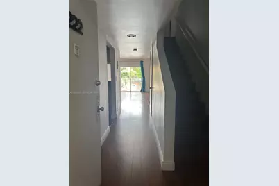 250 NW 107th Ave #222, Miami, FL 33172 - Photo 3