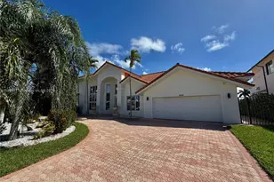 3030 NE 42nd St, Fort Lauderdale, FL 33308 - Photo 3