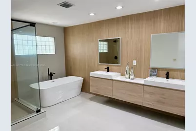 3030 NE 42nd St, Fort Lauderdale, FL 33308 - Photo 21