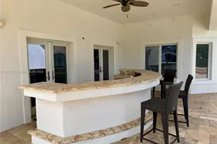 3030 NE 42nd St, Fort Lauderdale, FL 33308 - Photo 9