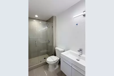 3030 NE 42nd St, Fort Lauderdale, FL 33308 - Photo 31