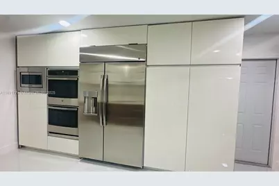 541 SE 17th Ave #541, Deerfield Beach, FL 33441 - Photo 3