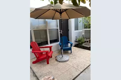 7435 Byron Ave, Miami Beach, FL 33141 - Photo 5