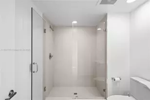 485 Brickell Ave, Miami, FL 33131 - Photo 51