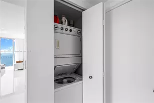 485 Brickell Ave, Miami, FL 33131 - Photo 57