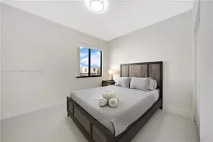 8167 NW 41st St, Doral, FL 33166 - Photo 25