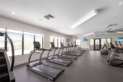 8167 NW 41st St #E-203, Doral, FL 33166 - Photo 55