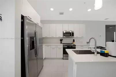 8167 NW 41st St #E-203, Doral, FL 33166 - Photo 31