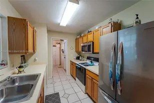 1076 Park Dr, Other City - In The State Of Florida, FL 33935 - Photo 17