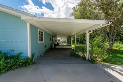 1076 Park Dr, Other City - In The State Of Florida, FL 33935 - Photo 23