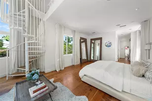 2701 N Bay Rd, Miami Beach, FL 33140 - Photo 23