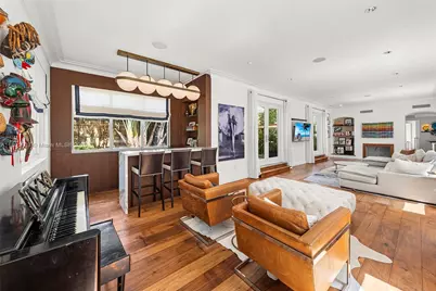 2701 N Bay Rd, Miami Beach, FL 33140 - Photo 9