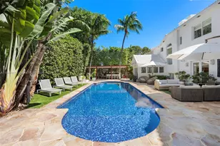 2701 N Bay Rd, Miami Beach, FL 33140 - Photo 3
