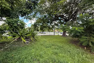 11305 NE 13th Ave, Miami, FL 33161 - Photo 15