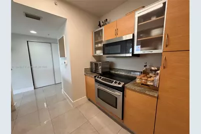 2775 NE 187th St #318, Aventura, FL 33180 - Photo 9