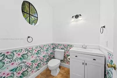 14391 NW 83rd Ave, Miami Lakes, FL 33016 - Photo 29