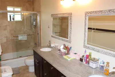 3678 San Simeon Cir, Weston, FL 33331 - Photo 5